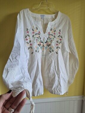 Y2k 2x Relativity Floral Emroidered Semi Sheer Top